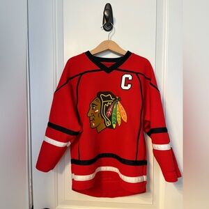Kids’ Jonathan Toews Blackhawks Hockey Jersey